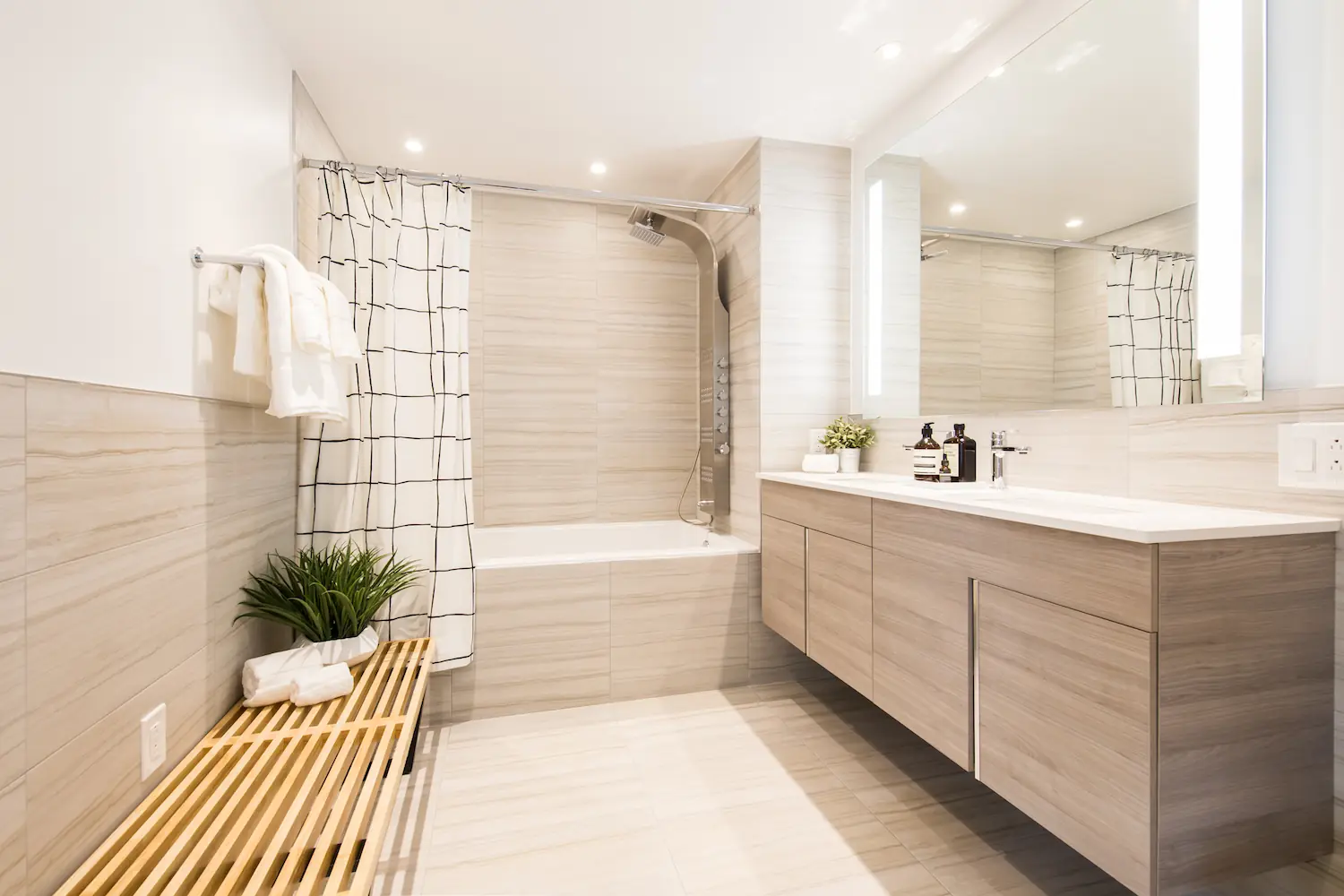 Presidential City Apartments bathroom — image 16
