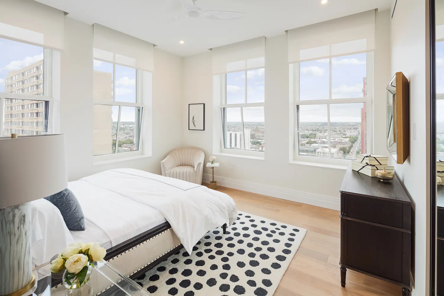 Atlantic Building bedroom — image 17